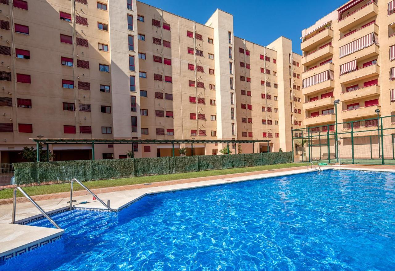 Wintowinrentals Parque Litoral, Family & Málaga Exterior foto